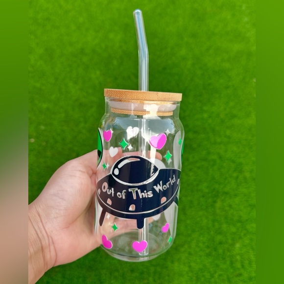 KenissCreations Other - Custom Alien Libbey glass cup